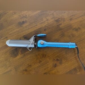 BaBylissPRO Nano Titanium | 1.5 inch barrel